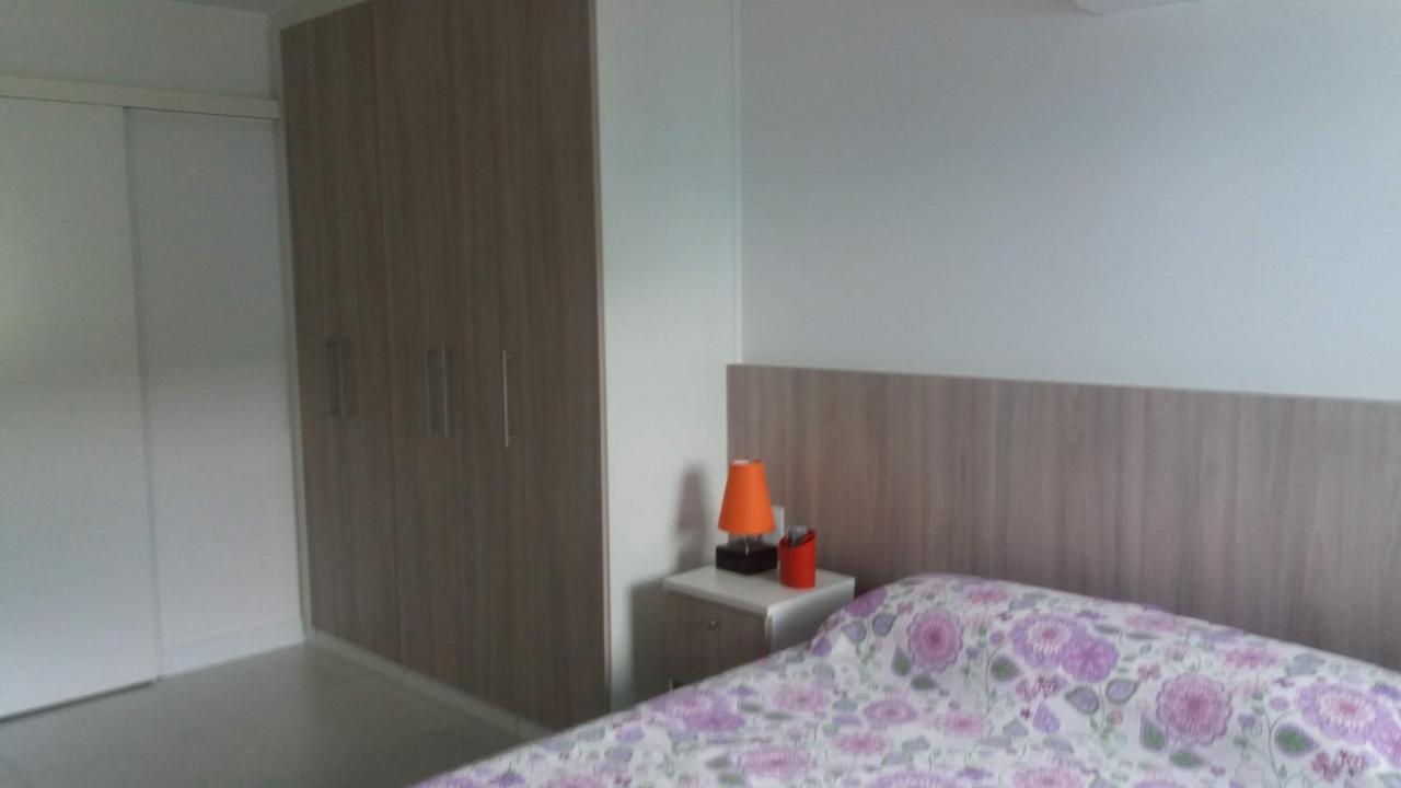 Golden - Flx Pe Na Areia 1 *